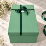 باکس هدیه سبز با روبان ساتن - Image 2